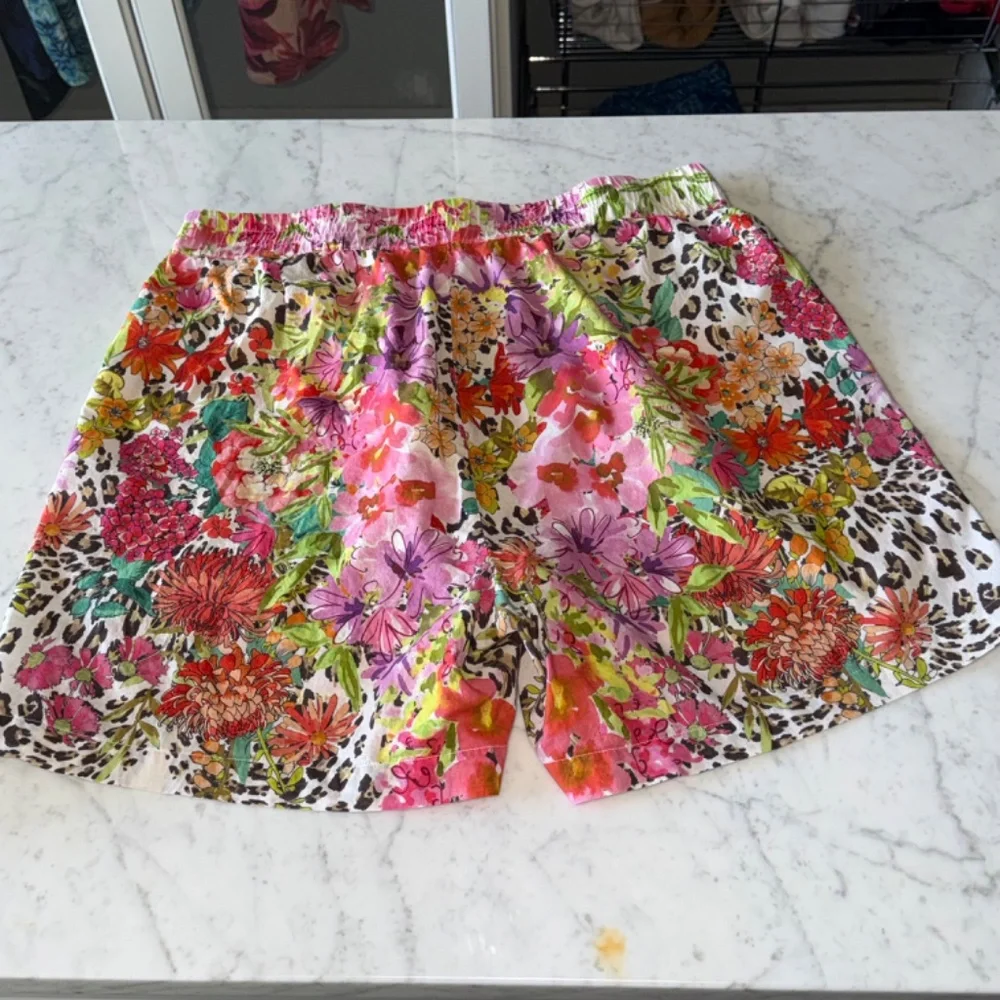 Johnny Was Wild Garden Cotton Shorts Size L - Picture 9 of 9